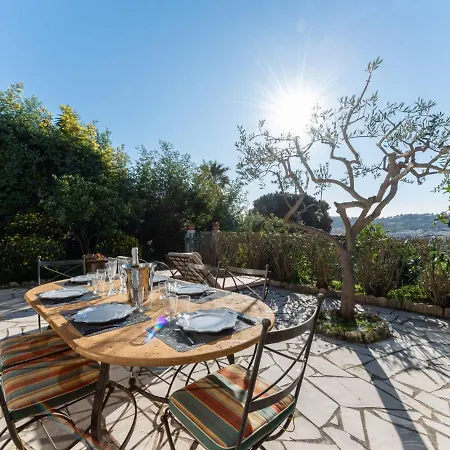 Holiday Castel Haussmann-3 Holiday home