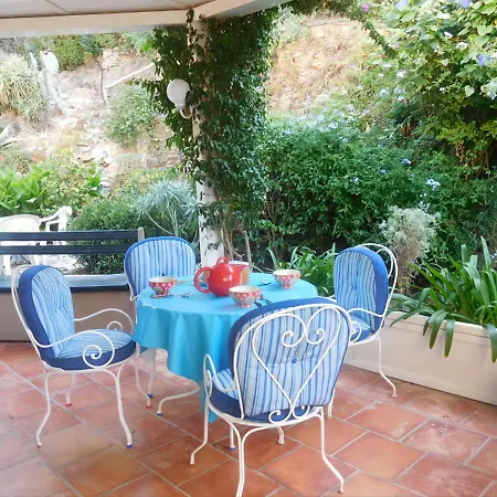 Holiday Castel Haussmann-3 * Cavalaire-sur-Mer